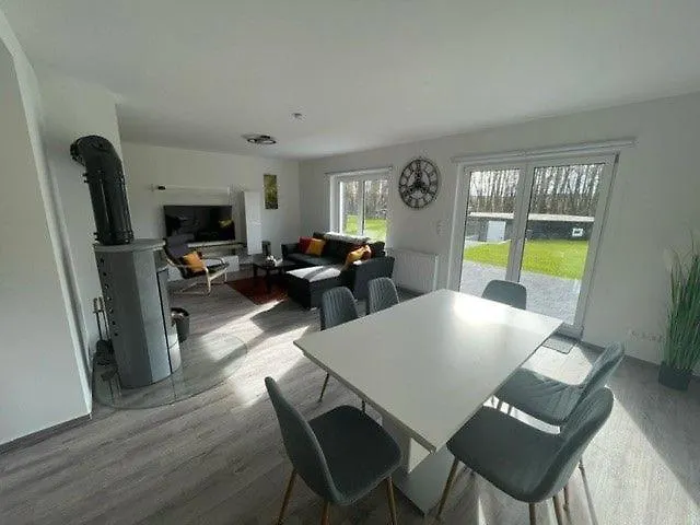 Haus Simba بيت للعطل ألت شفيرين